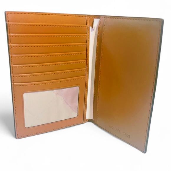 NWOT- Michael Kors Signature Passport Wallet - Picture 4 of 5